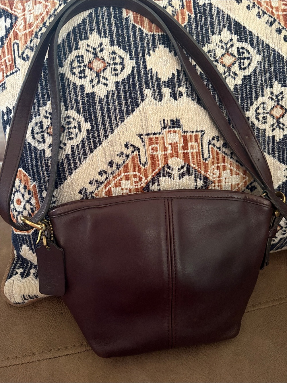 Coach Vintage Soho Mini  Shoulder Bag in Deep Burgundy -adjustable straps